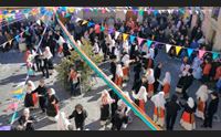 seneghe sas andanzas carnevale di balli nella piazza del paese