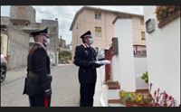 nel nuorese carabinieri postini consegnamo pensioni e computer