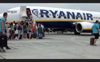 ryan air annuncio choc tremila esuberi e alcune basi a rischio