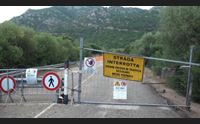 olbia monte pino strada della vergogna l incompiuta con tre croci