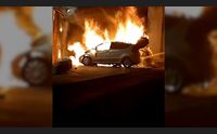 olbia attentato incendiario a fuoco due auto danni a un market