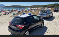 malore in spiaggia a olbia muore 79enne congestione o infarto