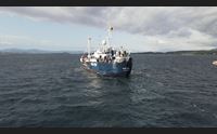 olbia in porto la alan kurdi controlli a bordo proteste sul molo