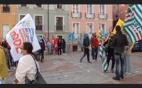 eterni precari della scuola protesta dei docenti a oristano e cagliari