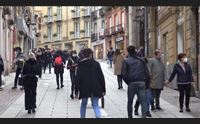 gli acquisti prima del natale in rosso di corsa con il rischio assembramenti