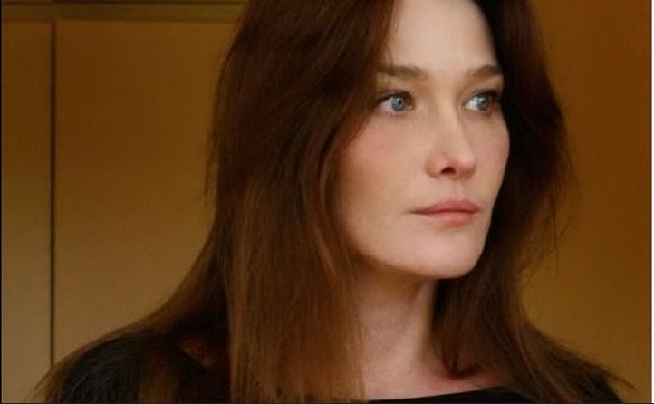 Accaddeoggi 23 Dicembre Buon Compleanno A Carla Bruni Videolina