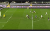 il cagliari battuto dalla fiorentina ora i rossobl sono in zona rossa