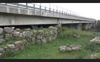 olbia nuovi scavi per il nuraghe belveghile sotto un cavalcavia