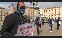 sassari ambulanti in piazza basta con gli stop ai mercatini