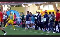 il cagliari vince la battaglia di benevento 3 1 e salvezza a un passo
