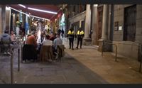 cagliari verso il giallo bar e ristoranti via libera ai tavolini nei parcheggi