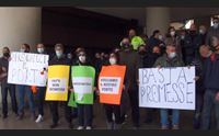 protesta lavoratori portuali ora chiedono