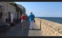 alghero la stagione turistica senza gli inglesi dopo mezzo secolo
