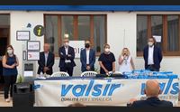 cagliari varata a marina piccola freedom una barca per tutti