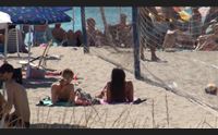 tutto rponto per la festa al poetto in piazza yenne il bar centrale non apre