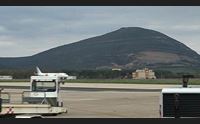 alghero weekend intenso in aeroporto comincia il controesodo