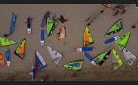 olbia spettacolo di vele al vento nel vivo i tricolori di windsurf