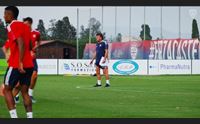 domani sera la prima col cagliari di mazzarri contro il tab lazio