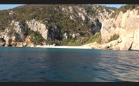 dorgali baunei basta guerra su cala luna via a un percorso condividiso