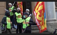cagliari la protesta dei pensionati penalizzati dal green pass