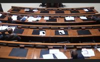 finanziaria slitta il voto finale caso emendamenti in maggioranza