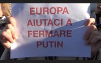 cagliari comunit ucraina in piazza unit di crisi per i rifugiati