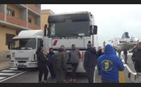 stop dei tir intesa governo unatras misure per l emergenza