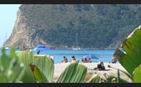 riparte la stagione balneare sotto l ombrellone voglia di divertirsi
