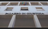 disastro sanit da nuoro esposti a tre procure perseguire i colpevoli