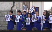 nule le mamme protestano contro la pluriclasse sciopero a oltranza
