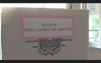 italia al voto allestiti i seggi ritorna il bollino antifrode