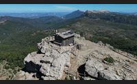 orgosolo i rocciatori restituiscono il supramonte ai turisti
