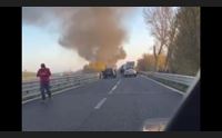 giave assalto armato al portavalori i banditi sparano sulla 131