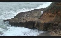 porto torres l erosione della costa prosegue vietate le calette