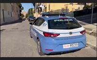 cagliari 42enne accoltellato nella notte sentito uno sparo
