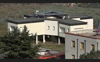 nuoro la scuola dei giochi solo per i vandali spreco incredibile