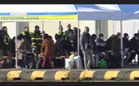 migranti in arrivo dai centri del nord italia 200 in poche settimane