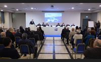 aerei cresce la compagnia delle isole dopo la corsica l interesse di cipro