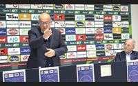 calcio e solidarieta vecchie glorie in campo contro la sclerosi multipla