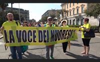 cagliari in migliaia in corteo per il diritto alla salute cure negate