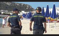 cagliari il finanziere eroe cos ho salvato il bimbo che annegava