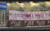 decimomannu sit in sulla statale 130 basta croci subito i lavori