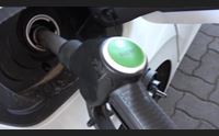 prezzi benzina e diesel adiconsum e gli aumenti estivi speculazione