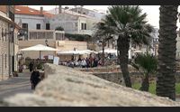 alghero i murales della pietraia dividono le maggioranza