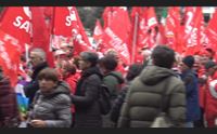 sciopero generale corteo a cagliari con landini manovra da rivedere