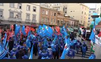 cagliari la rabbia di baristi banconisti e commessi stipendi da fame