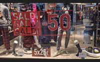 gli acquisti delle feste la rivincita dei negozi fisici sugli shop online