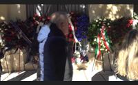 addio a gigi riva il tributo al cimitero di bonaria