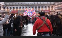 venezia mamuthones e issohadores protagonisti in piazza san marco
