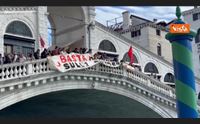 manganelli e minacce gli agenti basta con la caccia alle divise